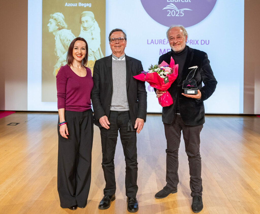 L'éditeur Erick Bonnier reçoit le Prix Handi-livres 2025 du Meilleur Roman au nom d'Azouz Begag pour le livre "Les yeux dans le dos"