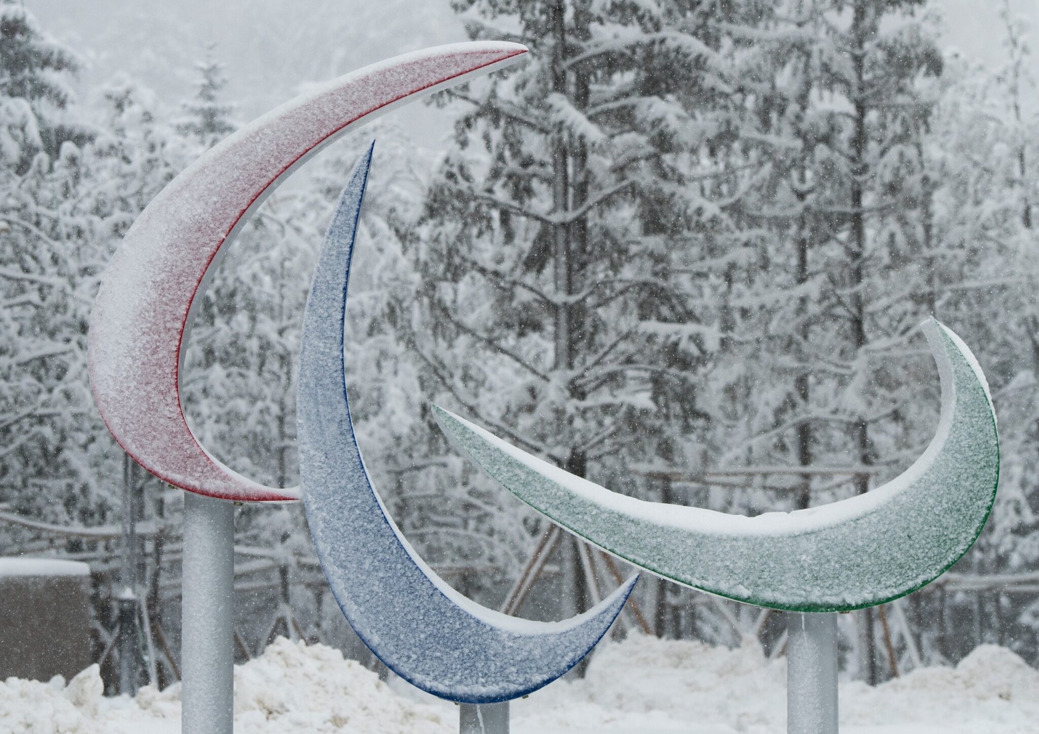 Logo des Jeux Paralympiques sous la neige